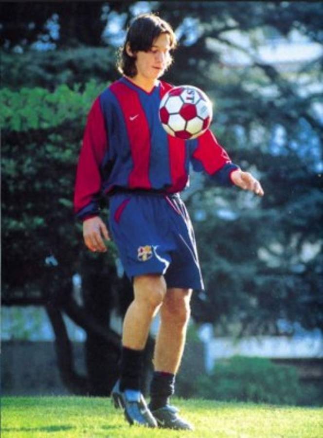 Desde el primer al último partido: La gloriosa carrera de Lionel Messi en el Barcelona en imágenes