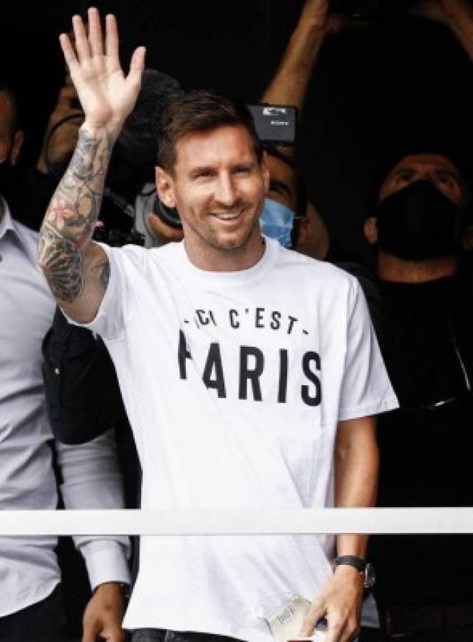 ¡Esto solo lo causa Leo Messi! La locura en París con la llegada del argentino para firmar con PSG