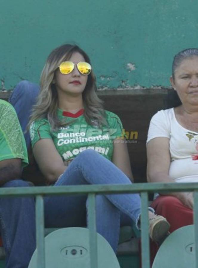 ¡MAMIS! Las chicas que iluminaron con su belleza el estadio Yankel Rosenthal