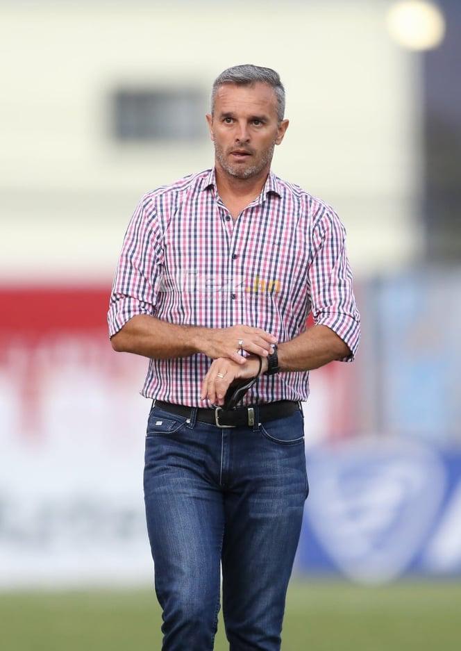 No viste en TV: El debut de Lavallén con Olimpia, hermosas chicas y el “diluvio” en Puerto Cortés