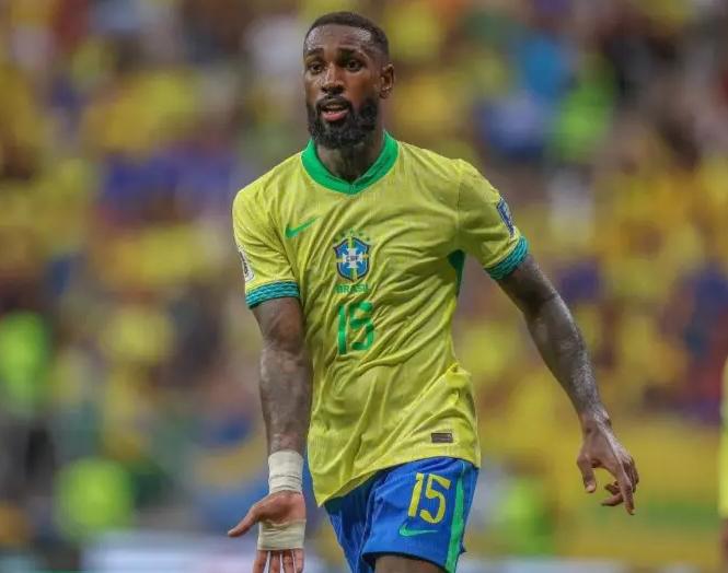 Ancelotti debuta con Brasil: la alineación para derrotar a Ecuador con una sensible baja