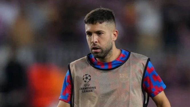 Xavi responde a las declaraciones de Jordi Alba: ‘‘Yo he sido muy claro con él, sabe perfectamente mi postura’’