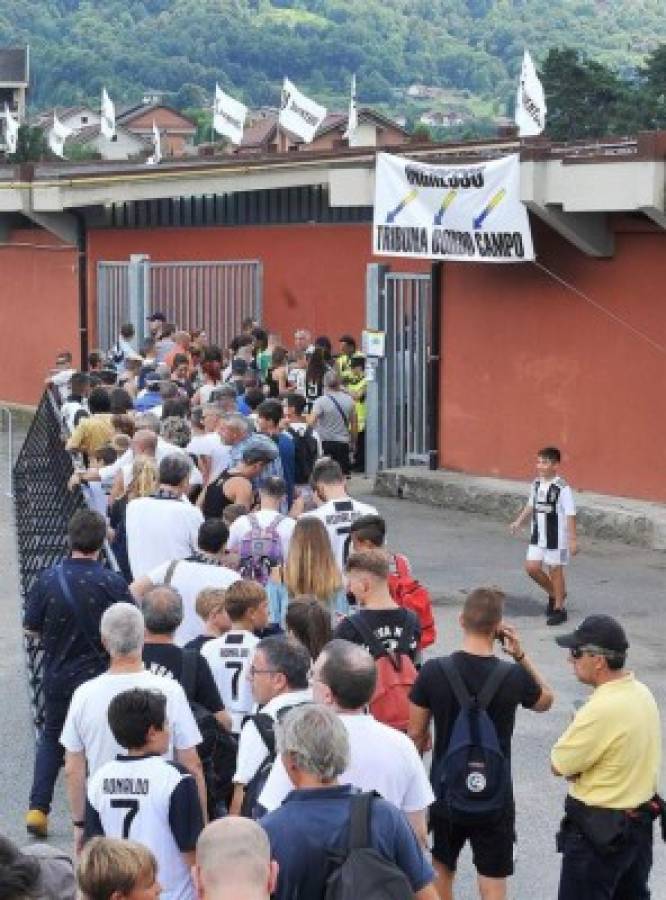 En fotos: Cristiano Ronaldo desata la locura tras anotar con la Juventus