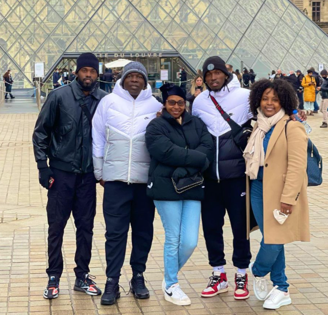 Las tremendas vacaciones de la ‘Panterita’ en Navidad: así se la pasa Elis en París y los piropos de la Ligue 1