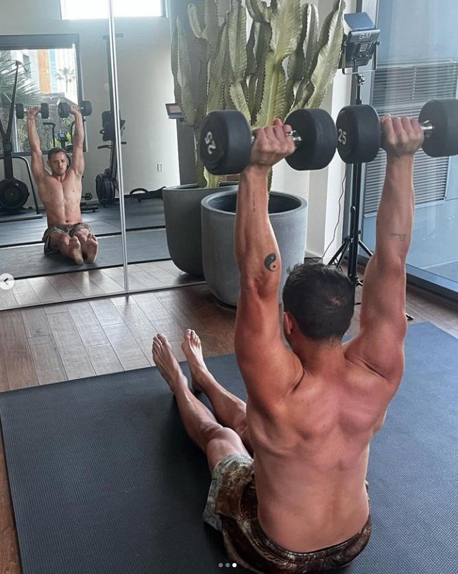 FOTOS: El notable cambio físico de mexicano Chicharito Hernández a los 34 años ¿Quiere volver a la selección de México?