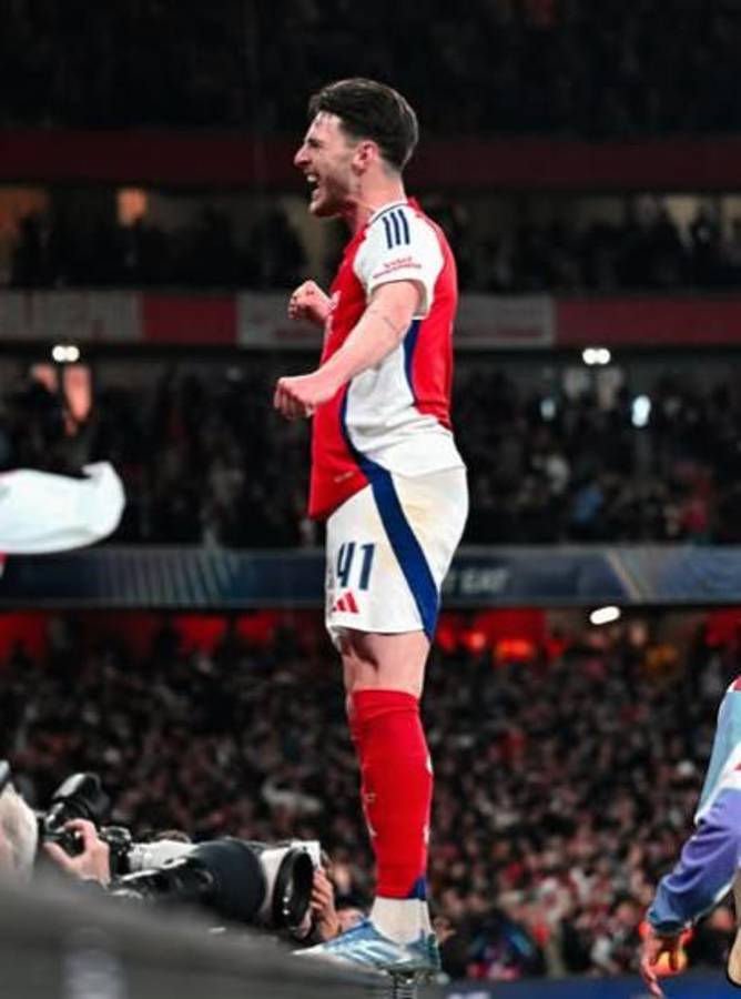 Declan Rice: defendió a su mujer que fue acosada por su físico y jugó con otra selección antes de Inglaterra