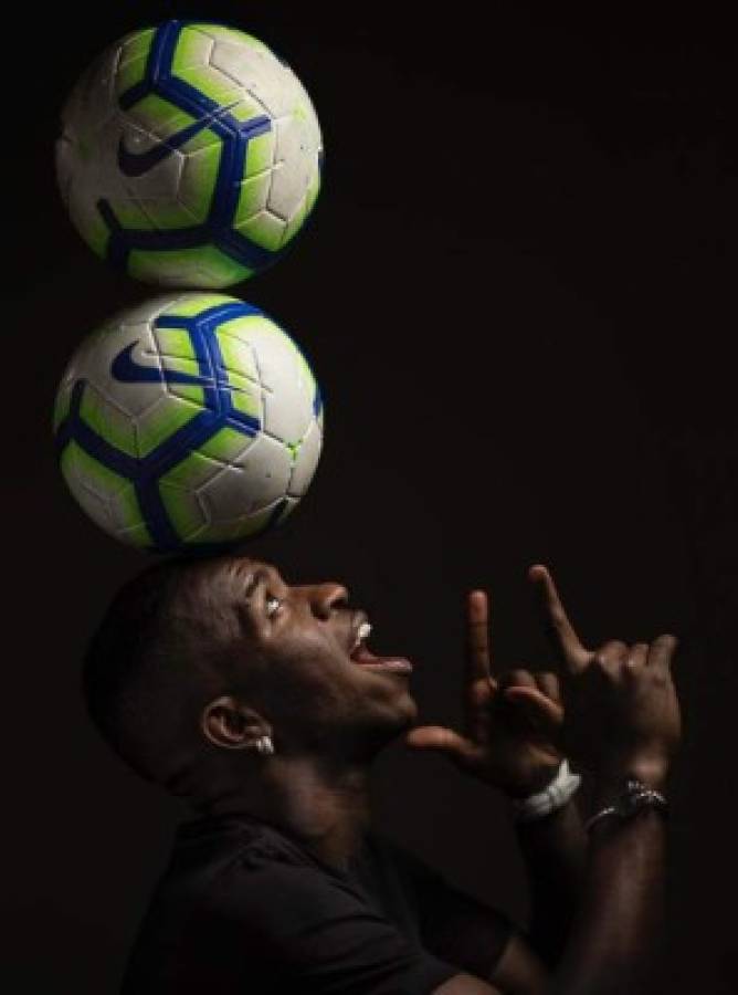 Playa, arena y mucho balón: Las tremendas vacaciones de Vinicius Junior en Brasil