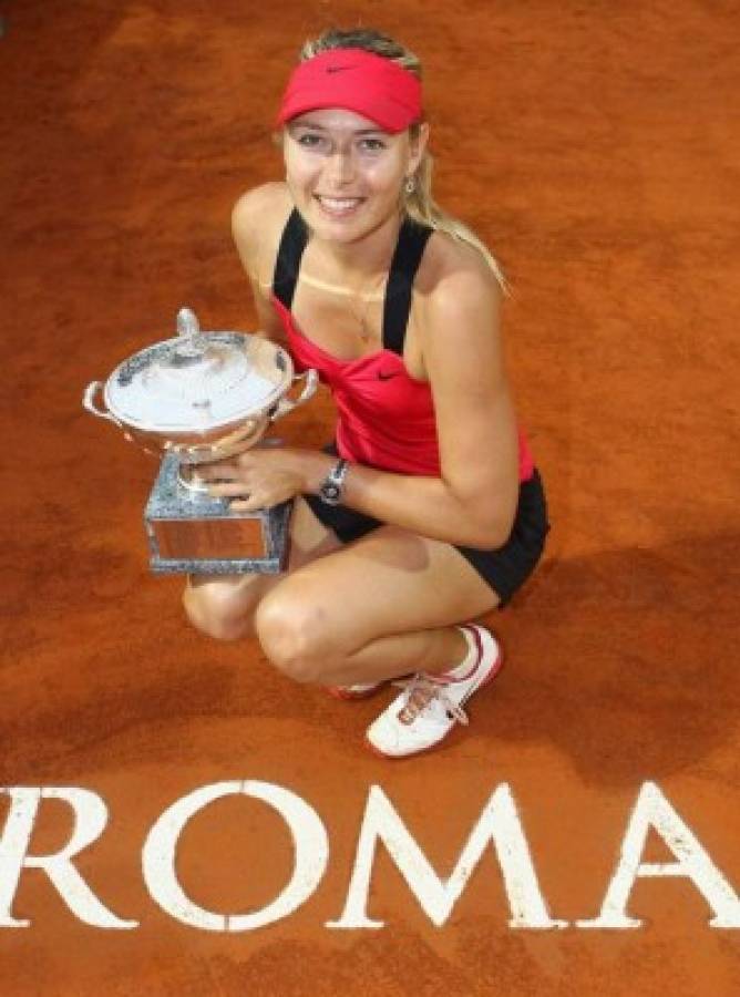 Infartante: Así es Maria Sharapova, la espectacular tenista que incendia toda la red