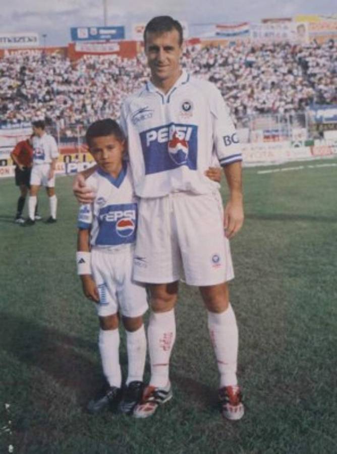 ¡Camisas icónicas! Los 16 uniformes más bonitos que ha lanzado el Olimpia en su historia