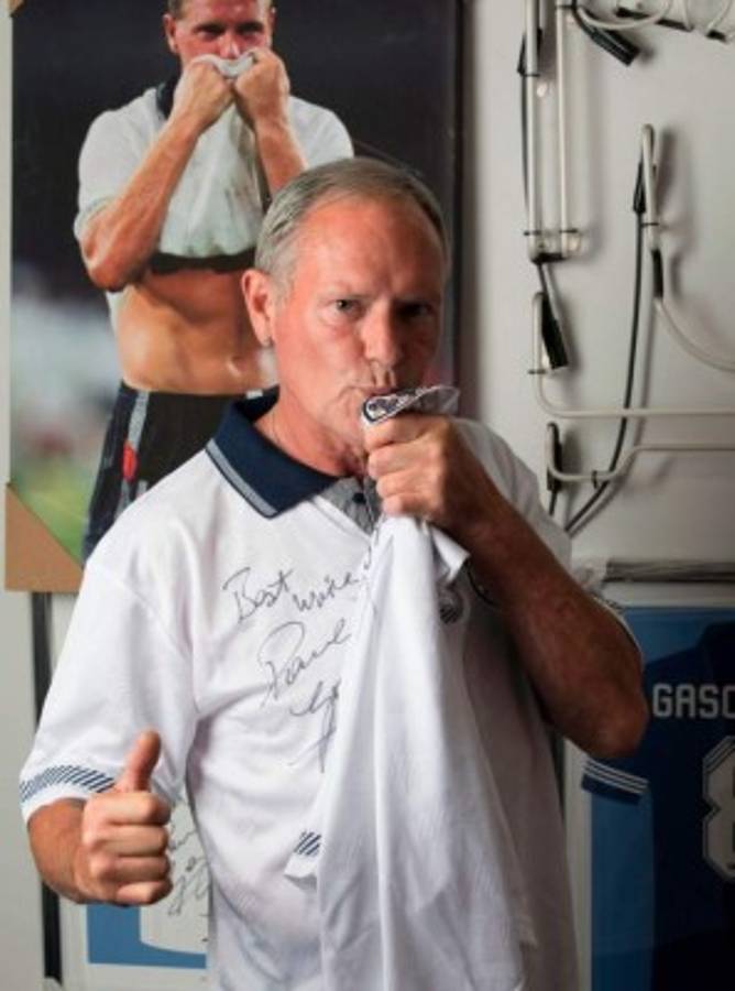 Pastillas anti alcohol: La costosa y radical operación que salvó la vida de Paul Gascoigne