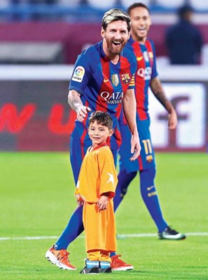 La pesadilla de Murtaza, el niño de la camisa de plástico de Messi: Amenazas y su huida