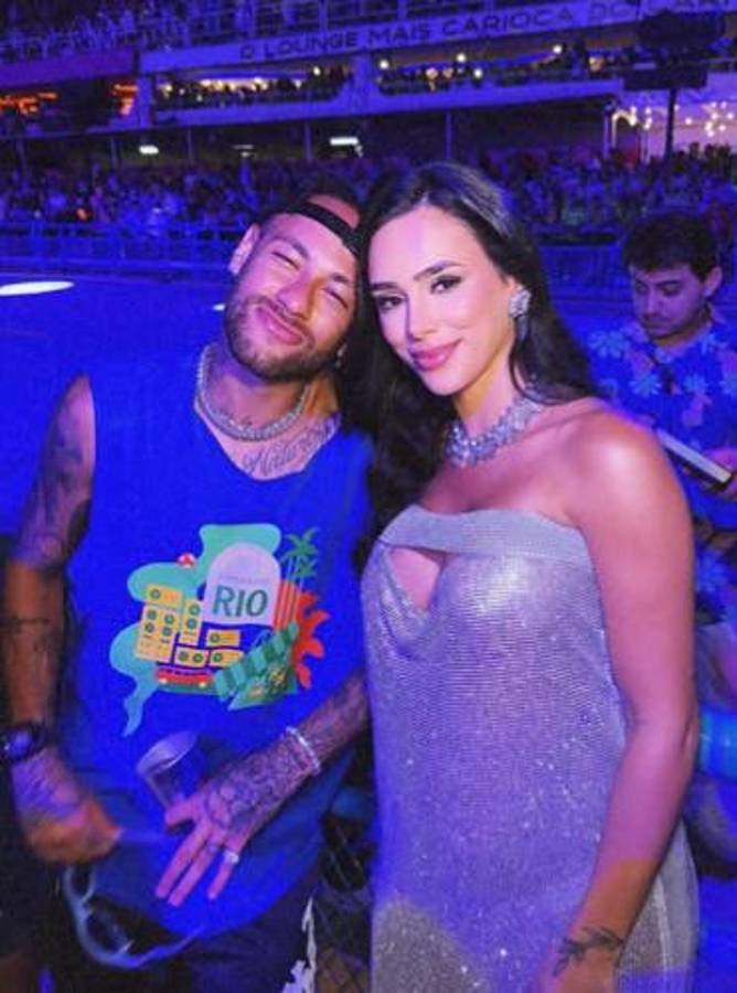 “¡Estoy de vuelta!”: Neymar y su novia brillaron en el carnaval de Río 2025; los jugadores que llevó el brasileño