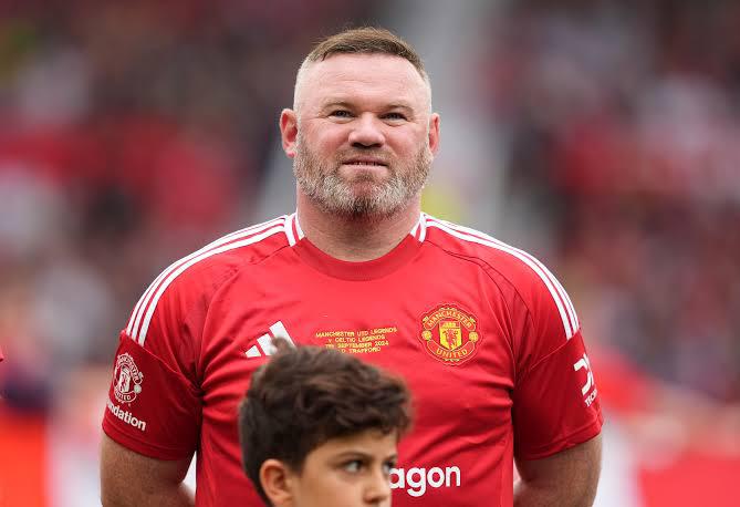 Rooney dejó el alcohol, impacta con su cambio físico y nueva faceta: No es por dinero