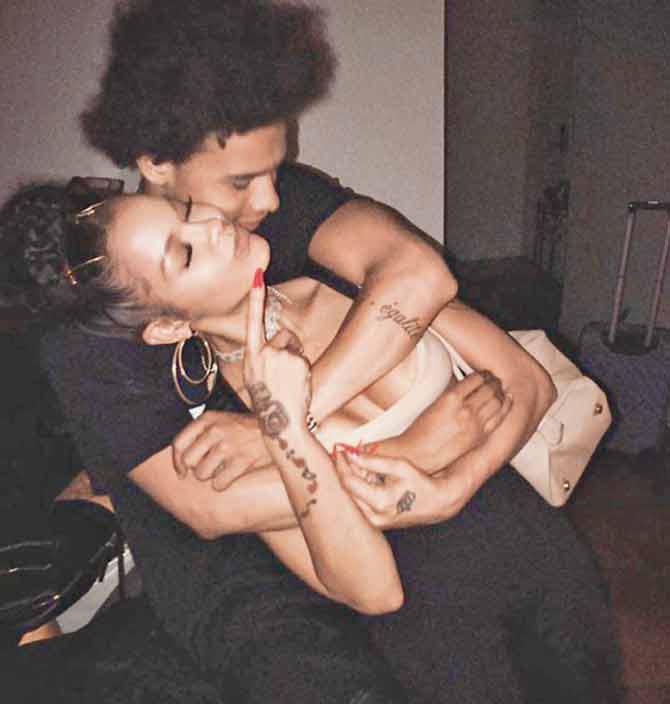 Las novias de Neymar y Hakimi son unas muñecas: así son las parejas de los cracks del PSG y Bayern Múnich que agitan las redes