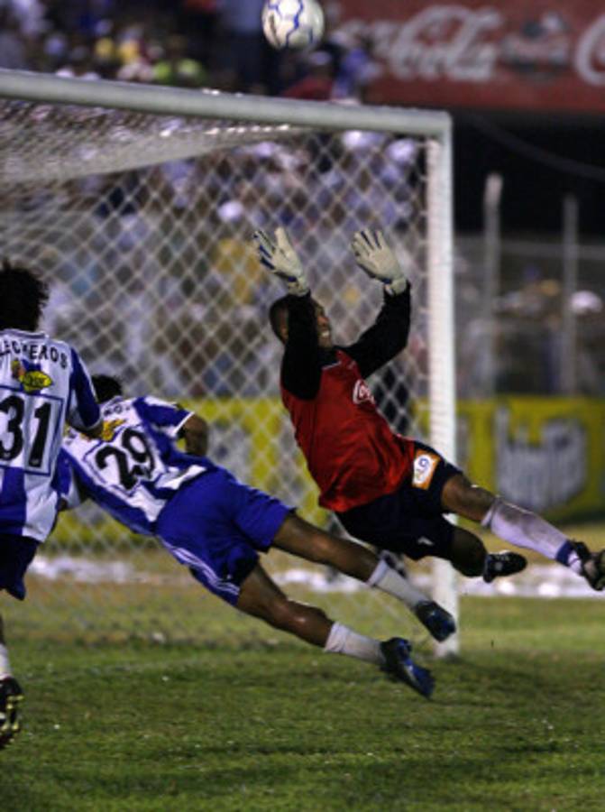 La última final entre Olimpia y Victoria que terminó con polémica.
