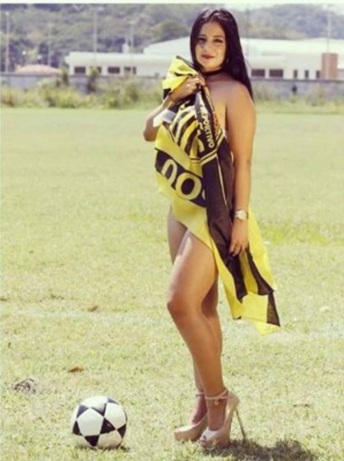 Real España y Marathón, equipos con aficionadas muy hermosas