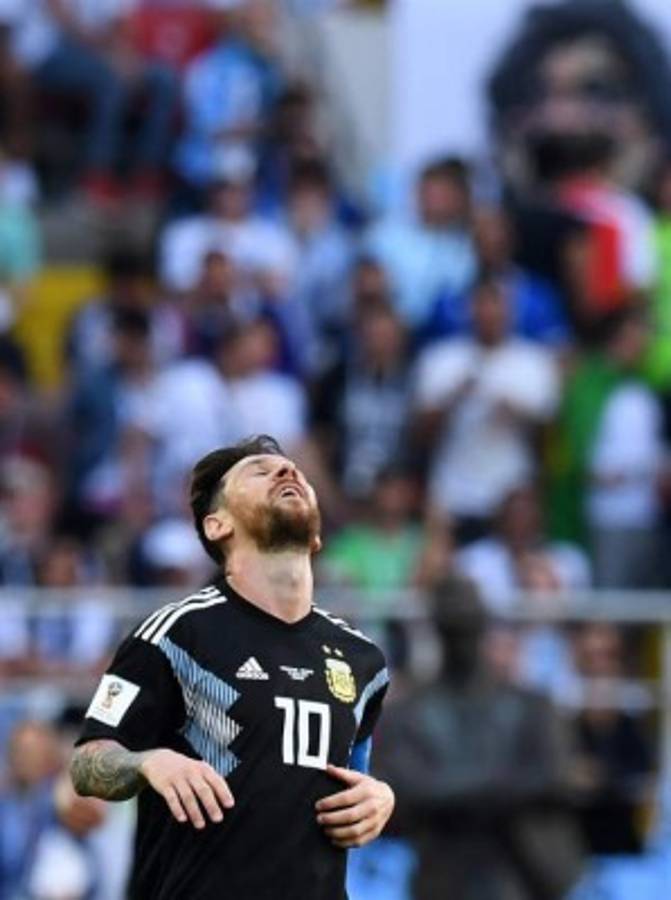 ¡Amargura y frustración! Los gestos de Messi en el Argentina-Islandia