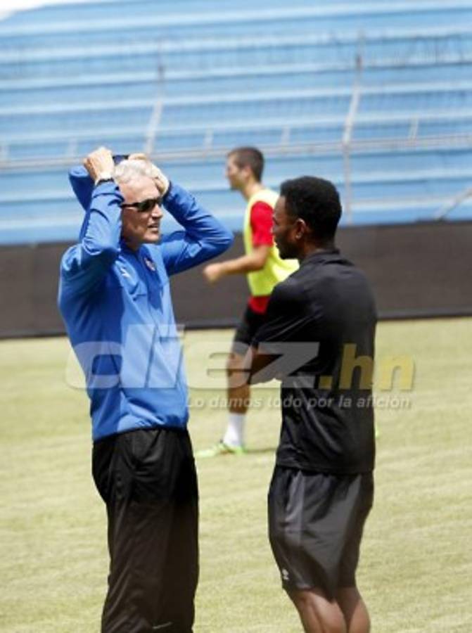 Jugadores de Canadá sintieron el rigor del clima de San Pedro Sula