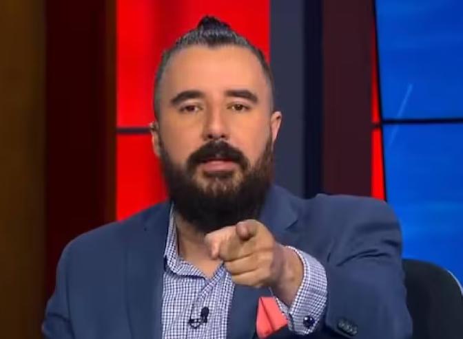 Polémica en ESPN: el error de Álvaro Morales con el actor Pedro Pascal que ha provocado su salida del canal