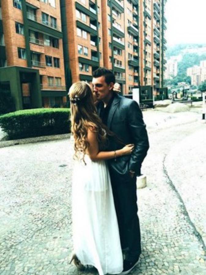 Daniela Rendón, la hermosa esposa del portero debutante de Argentina en el Mundial