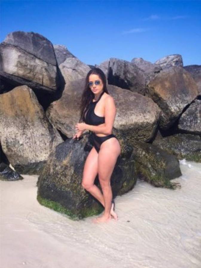 Las famosas hondureñas más bellas que siguen disfrutando del sol y las playas