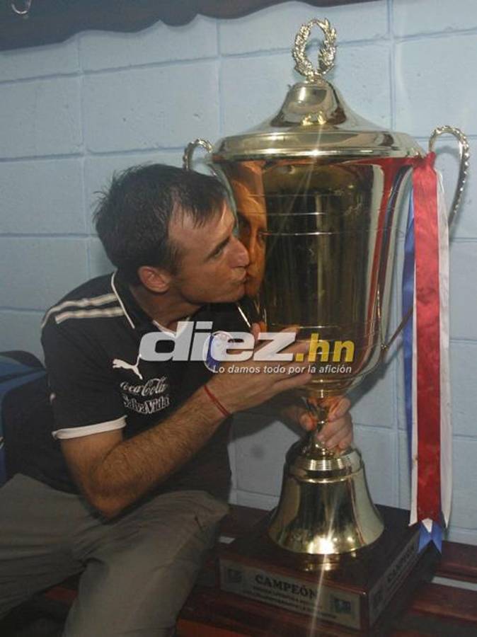 ¡Llenazo, festejo y rostros tristes! Las imágenes de la última final que disputaron Real España vs. Olimpia en el Morazán