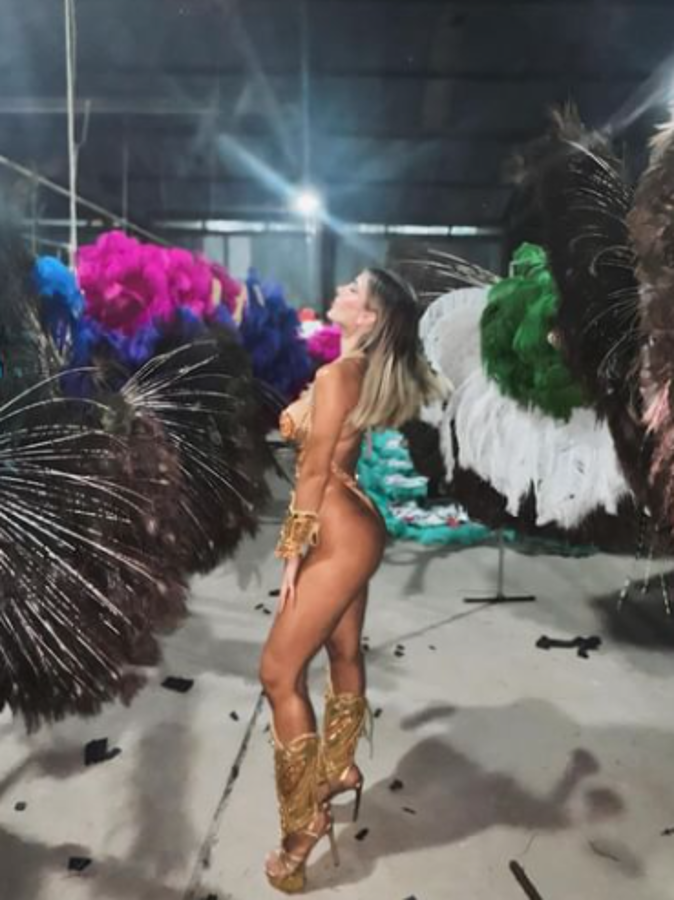 La esposa de un campeón del mundo con Argentina sorprendió con su atrevido look en un carnaval