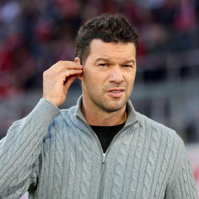 ¡Es 26 años menor! Así fue captado ex futbolista con su nueva novia y amiga de su hijo que murió