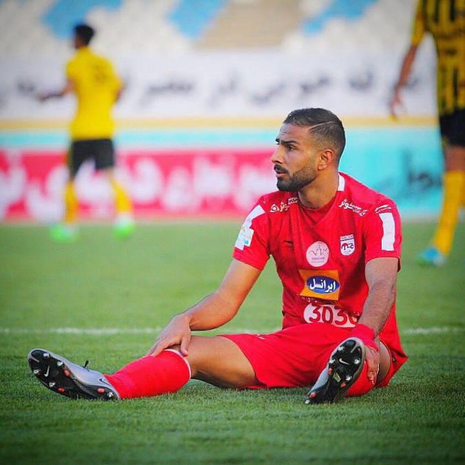 La decisión del gobierno iraní con el futbolista que había sido condenado a muerte: se viralizó y la decisión cambió