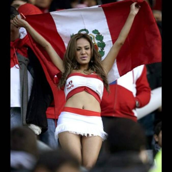 Nissu Cauti, la infartante peruana que deslumbra en el Mundial de Rusia