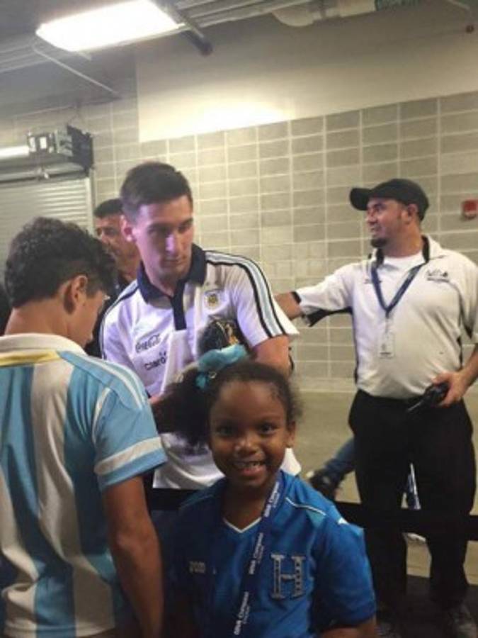 FOTOS: Los hijos de Boniek García en el entrenamiento de Argentina