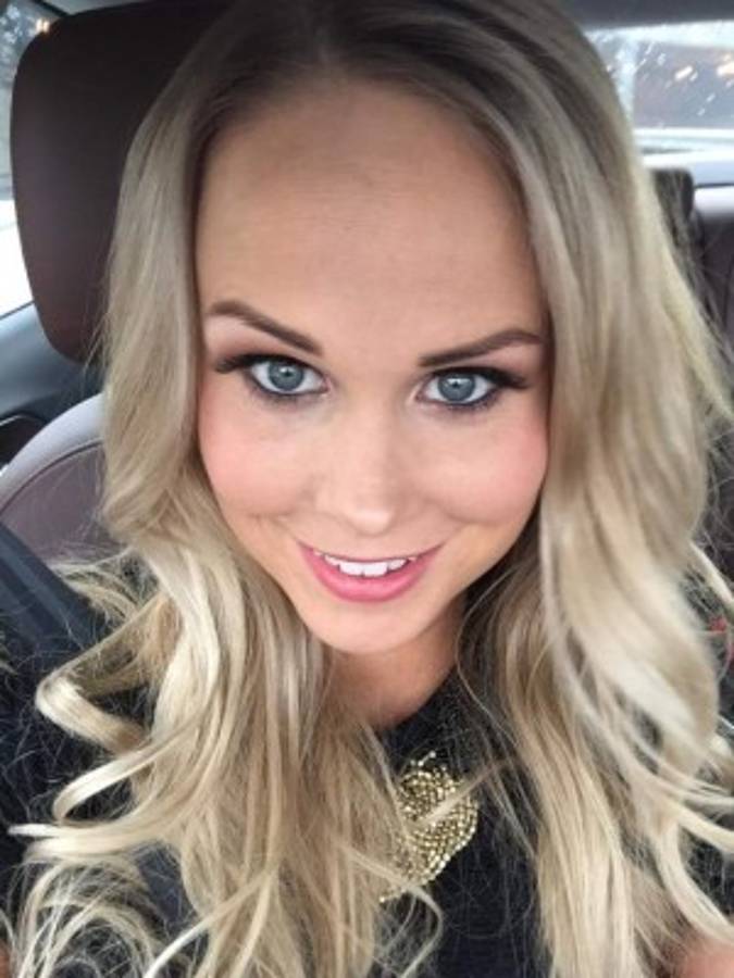 FOTOS: La 'mamá fitness” le llaman a la bella esposa del capitán de Islandia