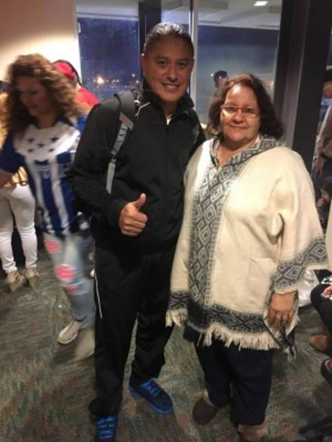 Fotos: Nathalia Casco arranca suspiros en partido de leyendas en Estados Unidos