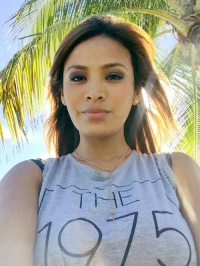 ¡Espectacular! La novia de Perú que apoyará con todo en Rusia