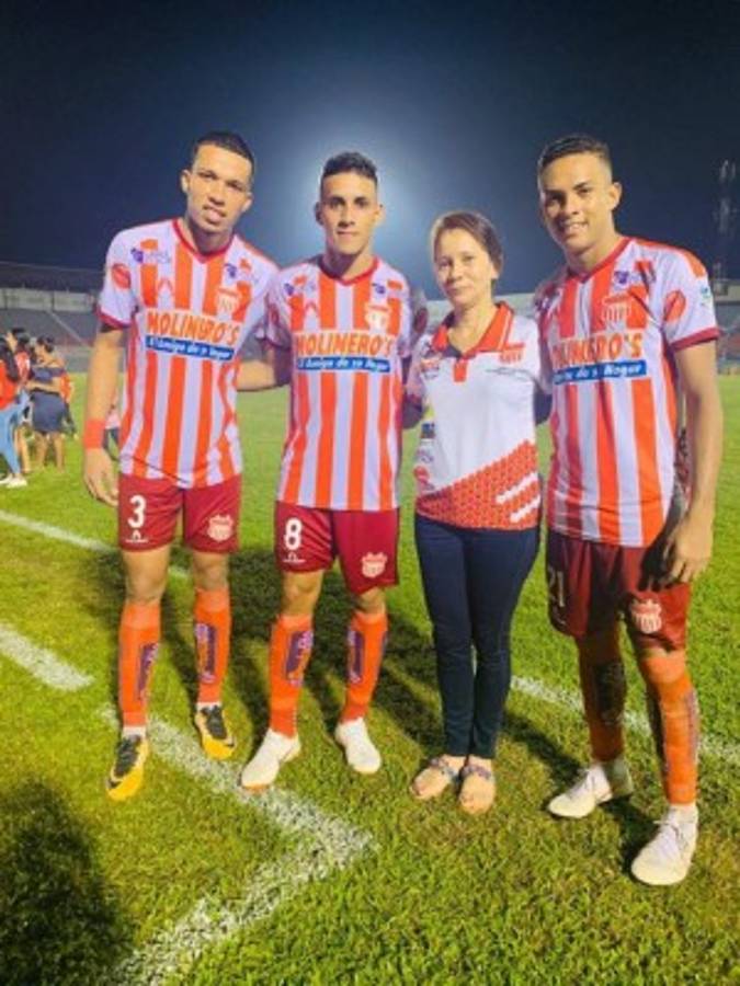 Los bonitos mensajes que dedicaron los futbolistas de Honduras a sus madres y esposas