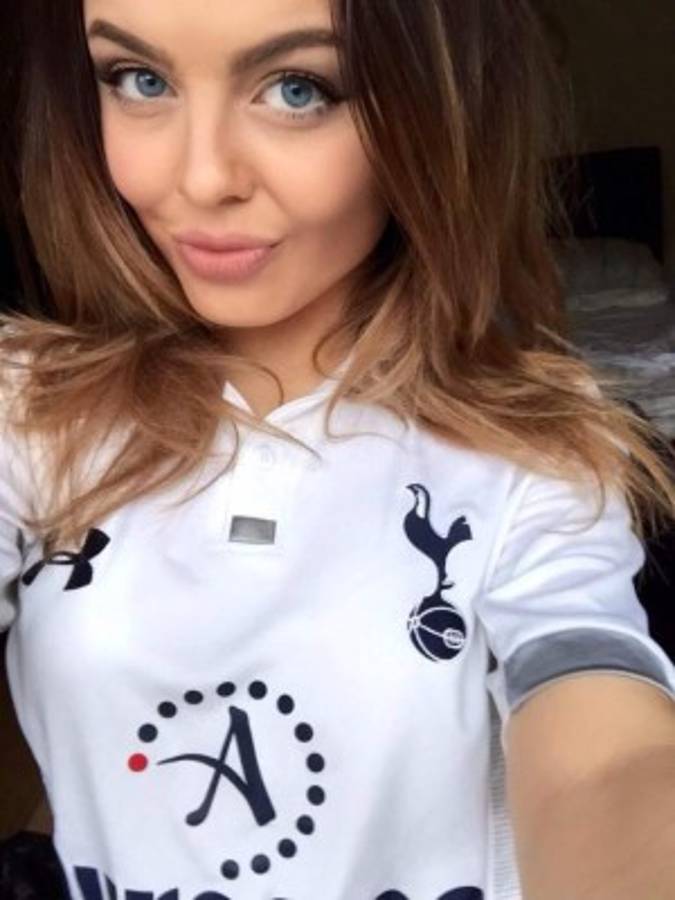¡Infartantes! Así son las aficionadas más candentes del Liverpool y Tottenham
