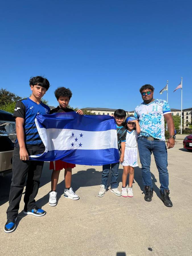 Locura total por Honduras: afición catracha se hace sentir en Frisco desde temprano previo al duelo contra Costa Rica