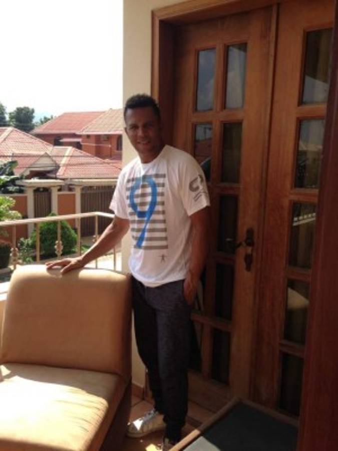 Los futbolistas hondureños que han convertido su nombre en una marca