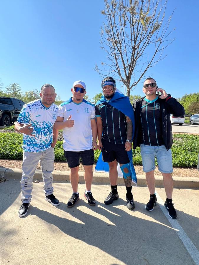 Locura total por Honduras: afición catracha se hace sentir en Frisco desde temprano previo al duelo contra Costa Rica