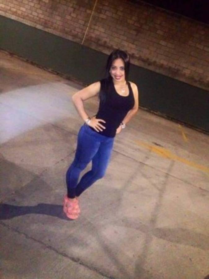 Izza Alfaro la espectacular reina de la zumba en Honduras