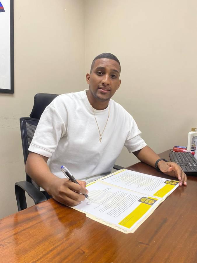 Los últimos 25 fichajes confirmados en la Liga Nacional para el Apertura 2024: ¡Motagua firma hijo de exmundialista!