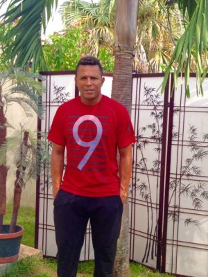 Los futbolistas hondureños que han convertido su nombre en una marca