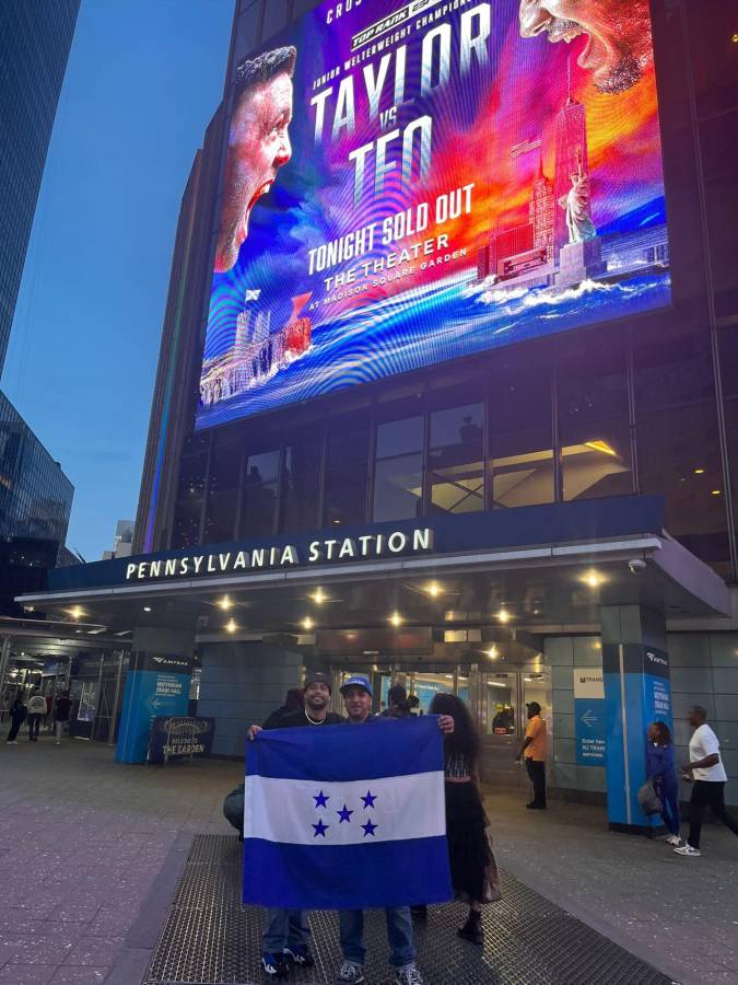 Por Honduras: Los fieles seguidores de Teófimo López, la hermosa pareja de Josh Taylor y habrá llenazo en el Madison Square Garden