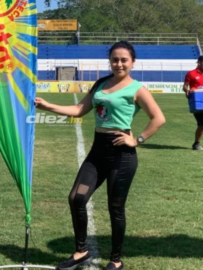 Liga Nacional comenzó llevando lindas chicas a los estadios de Honduras