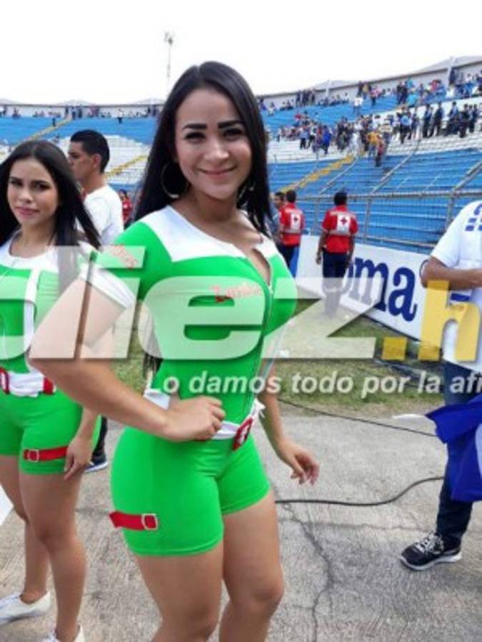 ¡HERMOSAS! Juego entre Honduras-Estados Unidos se llena de lindas chicas