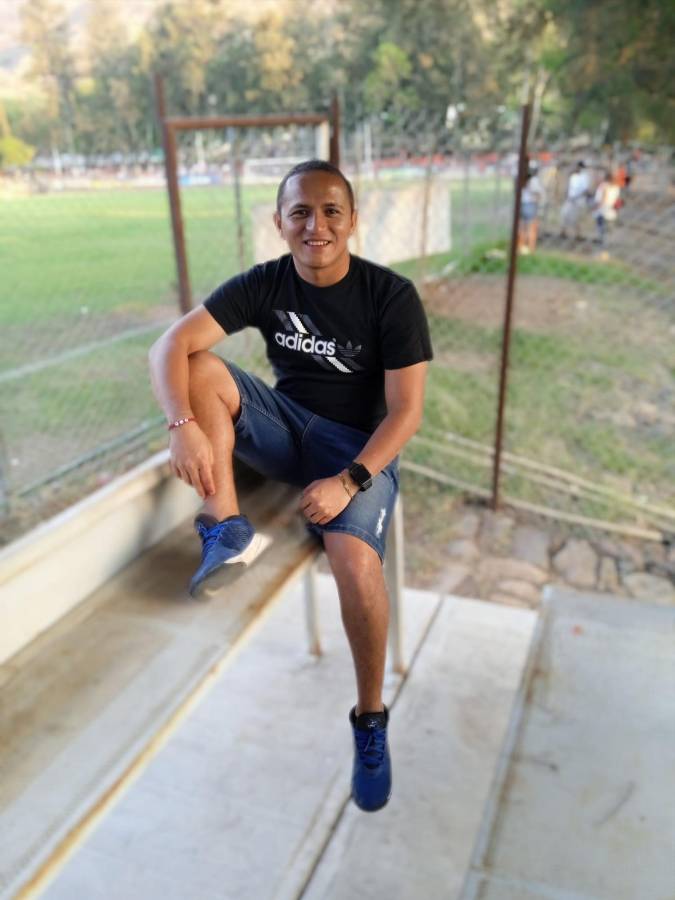 FIFA lo llamó el doble de Roberto Carlos: así es la vida del hondureño que fue engañado y estafado en México