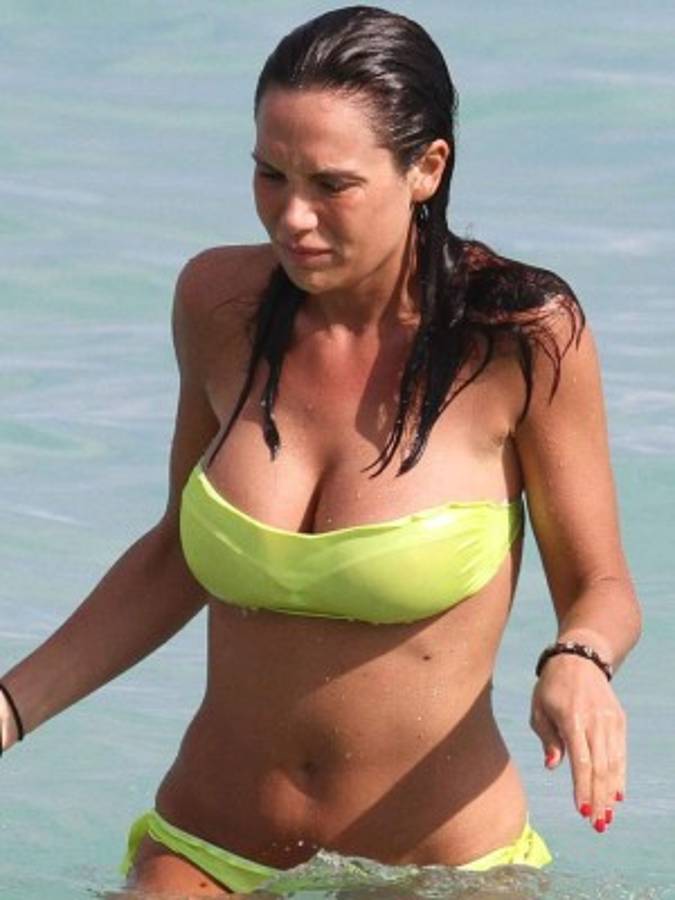 La sexy Nicole Minetti, ex-amante de Berlusconi que relacionaron con Ibrahimovic