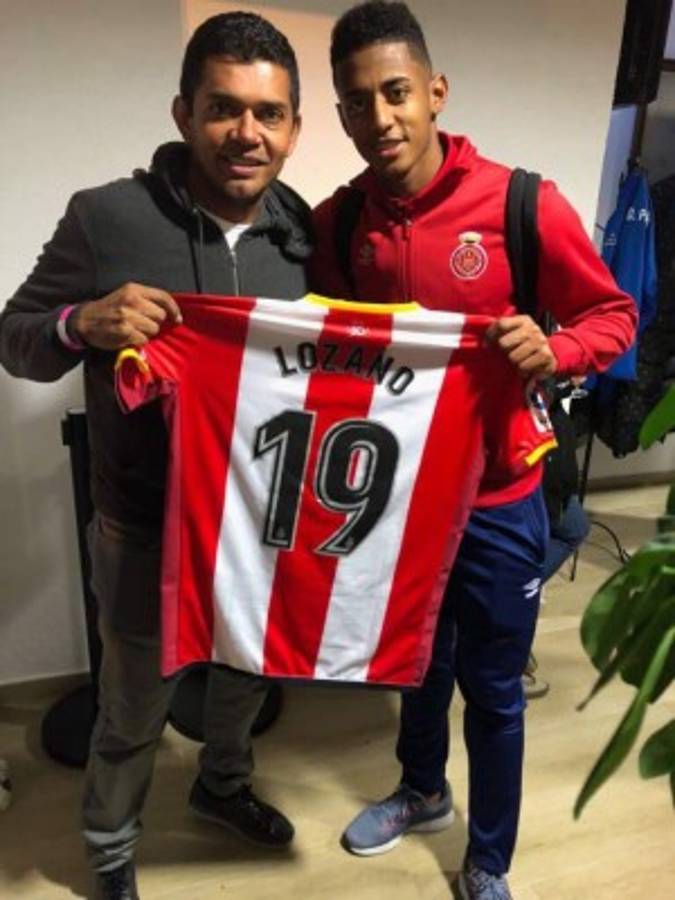 FOTOS: El festejo íntimo del Choco Lozano y la camisa para Amado Guevara