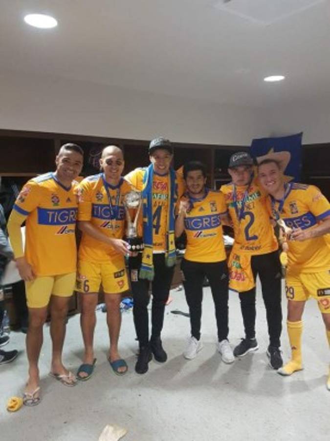 Celebración de Tigres tras ser campeón de la Liga Mx