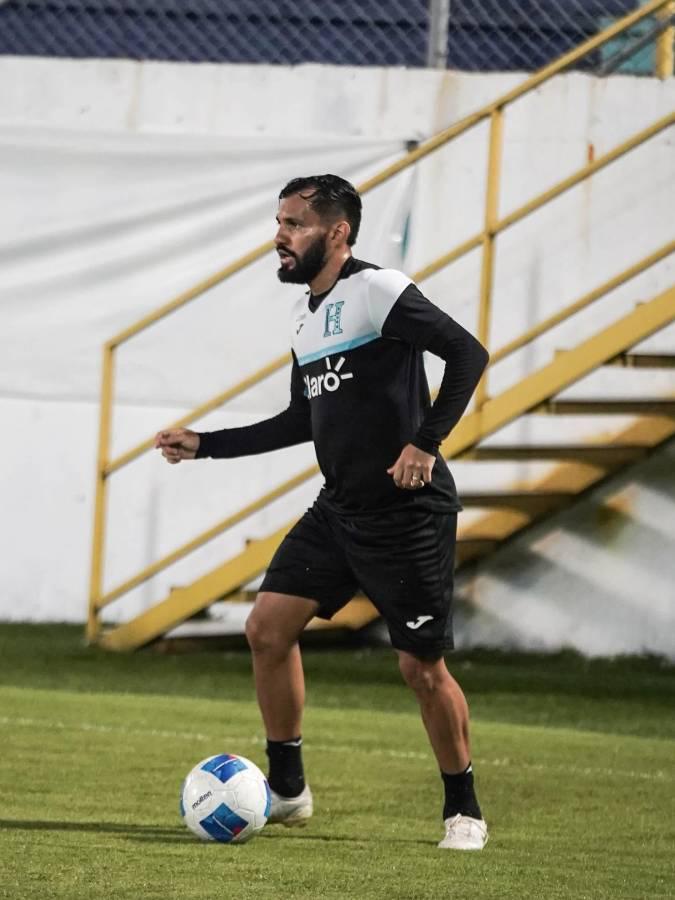 ¡Dos sorpresas! Honduras y su alineación para derribar a Costa Rica; el 11 con el que Rueda sorprenderá al Piojo Herrera